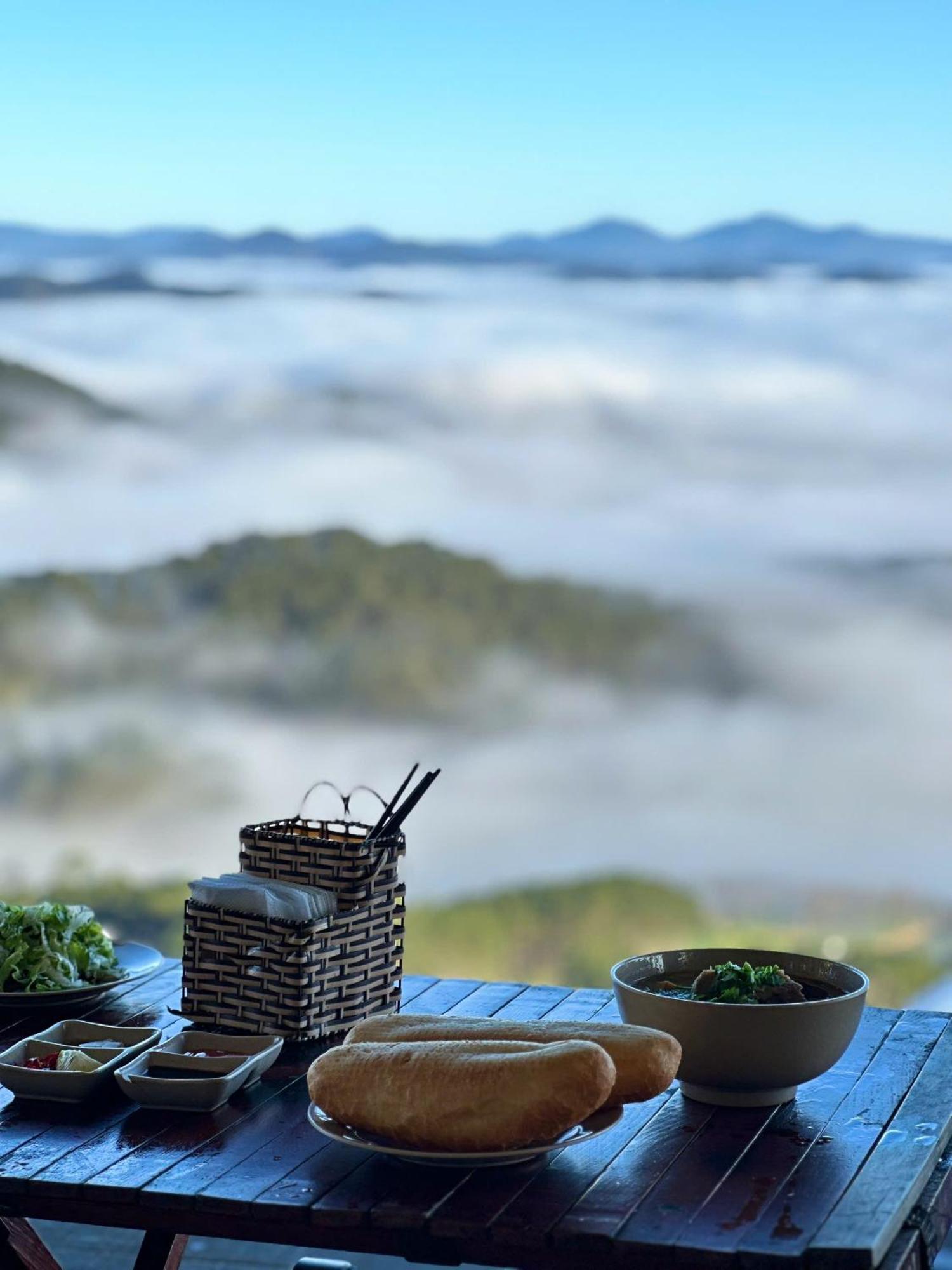 Cloud9 & Cloud View Glamping Luxury tent
